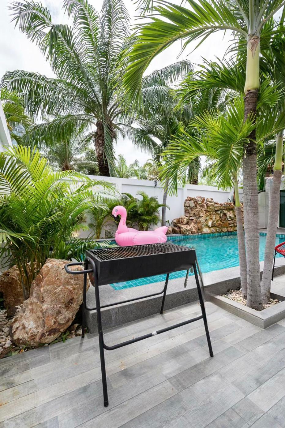 Majestic Residence Pool Villa 4 Bedrooms Private Beach 芭達亞 外观 照片