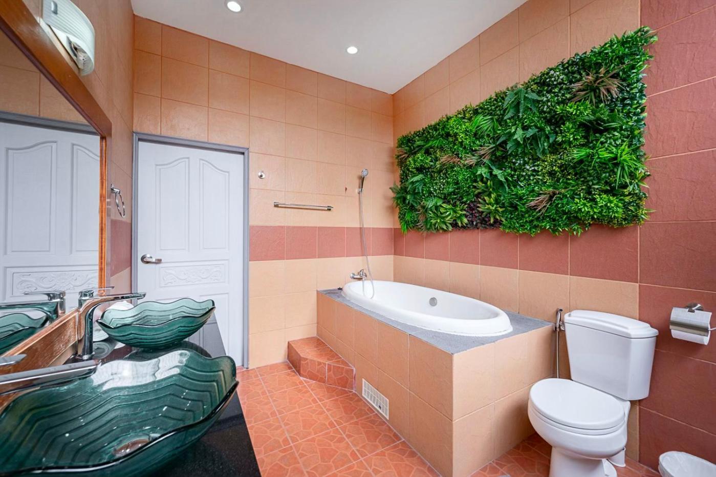 Majestic Residence Pool Villa 4 Bedrooms Private Beach 芭達亞 外观 照片